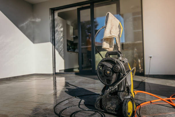 Best Graffiti Removal Services in East Hills, NY